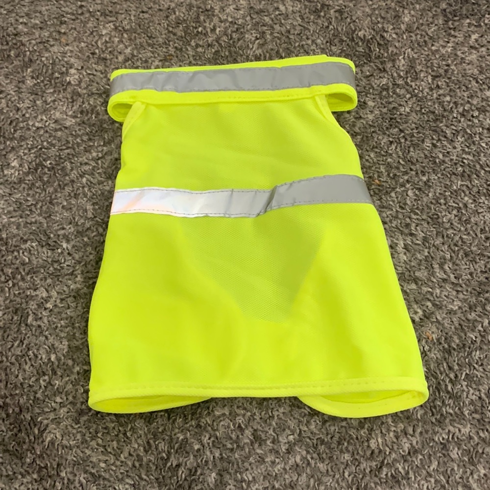NIB Reflective Dog Vest Small Yellow Running safety training walking hunting